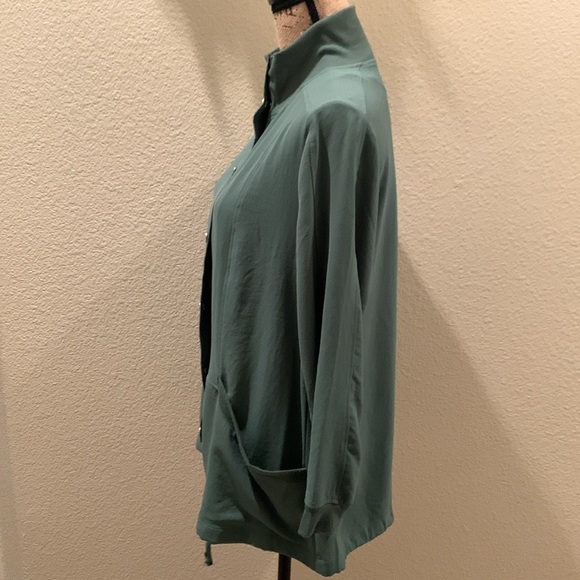 Woman's Adyson Parker Utility Jacket - Picture 5 of 10